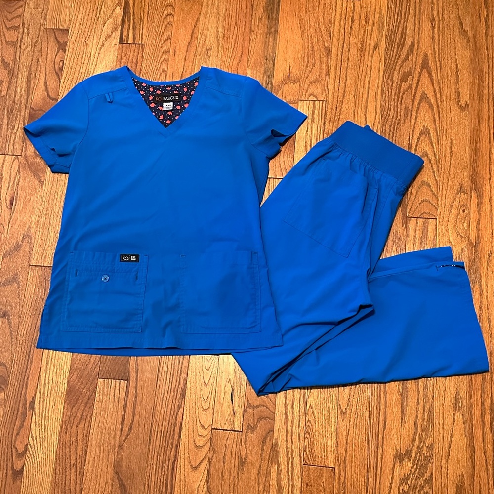 Koi Blue Scrub Set XXS/XS, Petite
